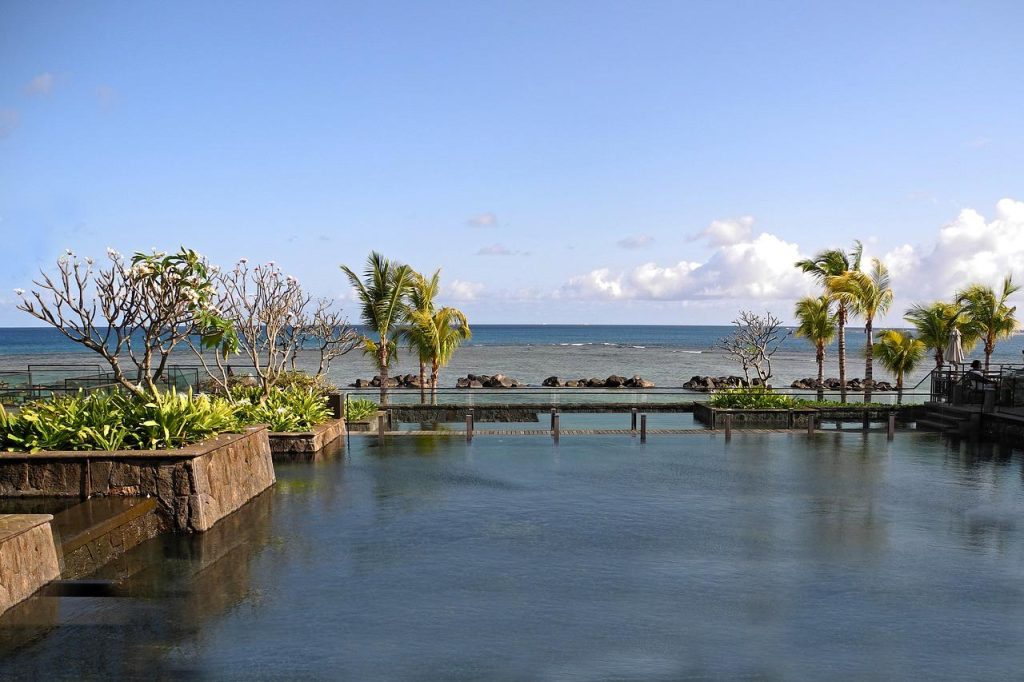 swimming pool, ocean, mauritius